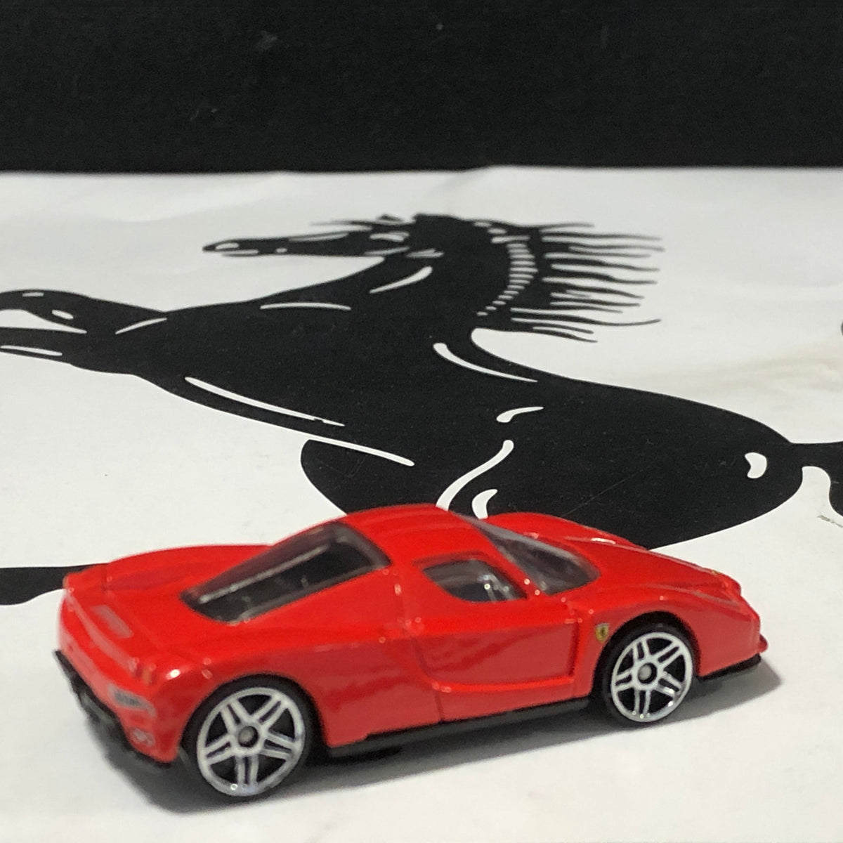 Ferrari Enzo Red by HotWheels 1:64 (Chrome PR5)(56387)(No box)
