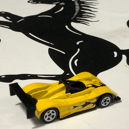 Ferrari 333 SP Yellow by HotWheels 1:64 (White 5SP)(L3092)(No box)