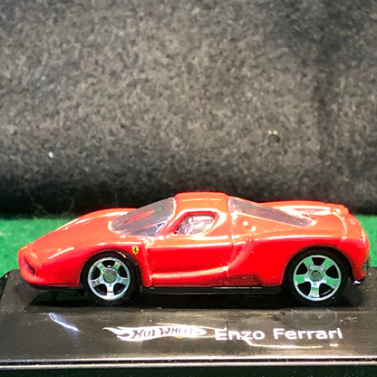 Ferrari Enzo Red by HotWheels 1:87 HO (5SP)(L7174)(No box)