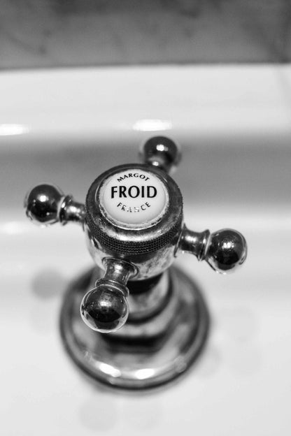 French Bathroom Hot and Cold Set