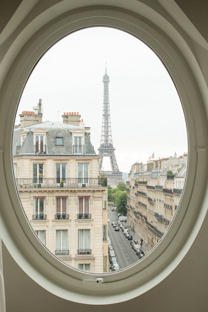 Eiffel Tower Room with a View