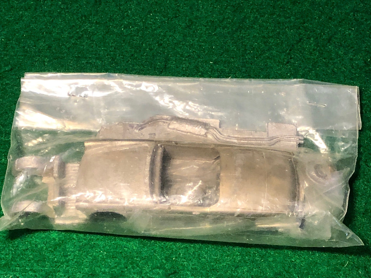 Ferrari 250 GT PF Cabriolet by Jabtoys 1:43 (30)
