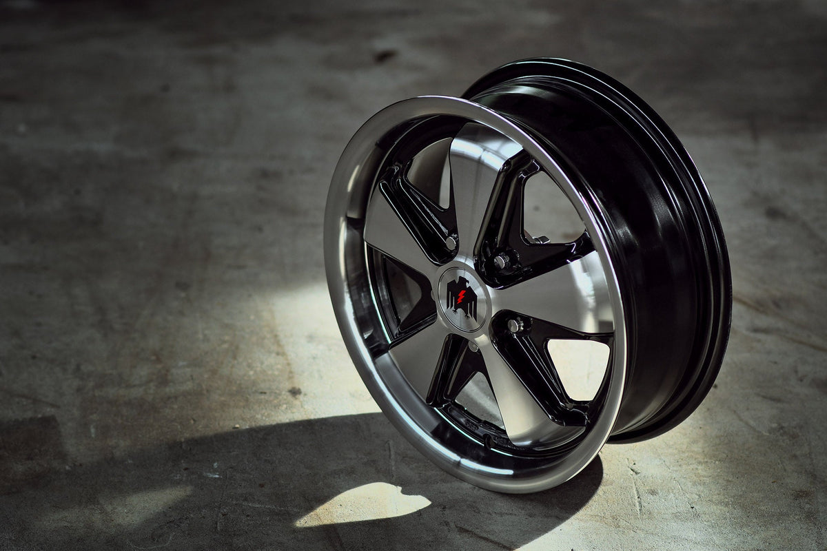911 | Gloss Black/Machined Face & Lip — photo 5 of 9