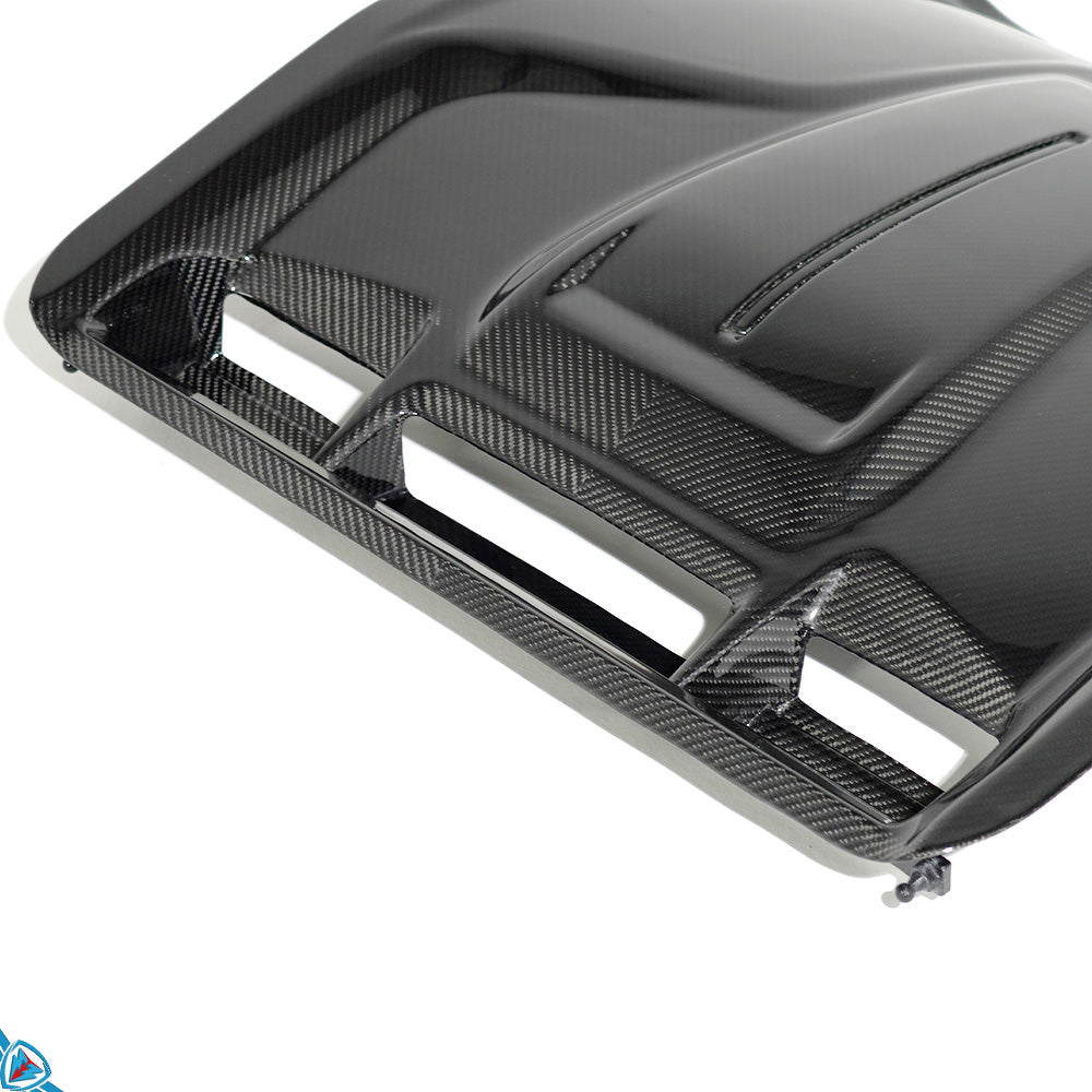 2023+ Lotus Emira (Type-131) LPE Style Pre-Preg Dry Carbon Fiber Engine Cover | FYBR Aerodynamics — photo 6 of 10