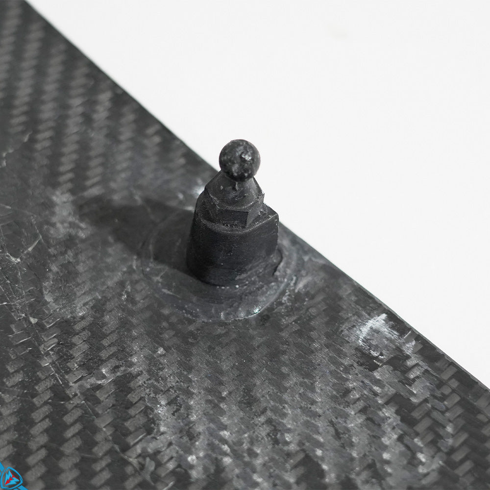 2023+ Lotus Emira (Type-131) LPE Style Pre-Preg Dry Carbon Fiber Engine Cover | FYBR Aerodynamics — photo 9 of 10