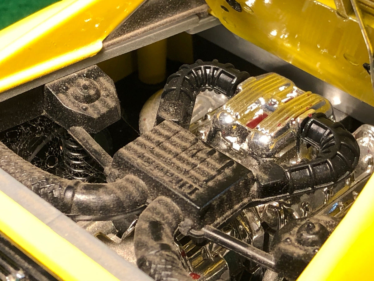 Ferrari 348 ts Yellow by Mira 1:18 (6102)(No box)