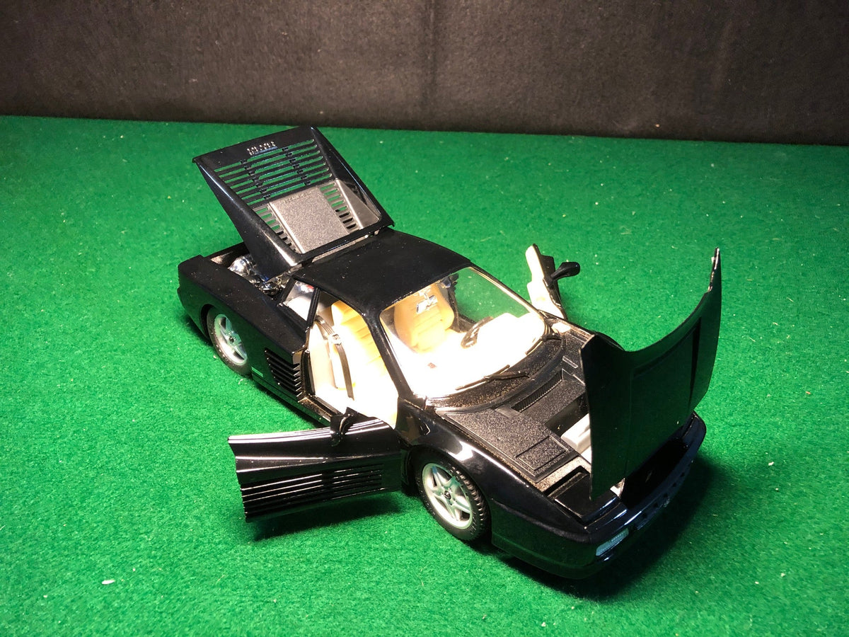 Ferrari 512 TR Black by Mira 1:18 (6177)(No box)