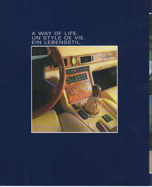 Maserati Ghibli Brochure (AF109 - P738/3)