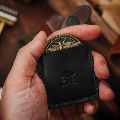 Peso Pocket v3 – Leather Challenge Coin Slip | Pirate Goods