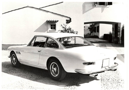 Ferrari 330 GT 2+2 - 2 Photo Set