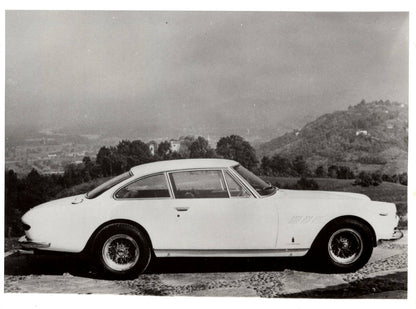 Ferrari 330 GT 2+2 - 3 Photo Set