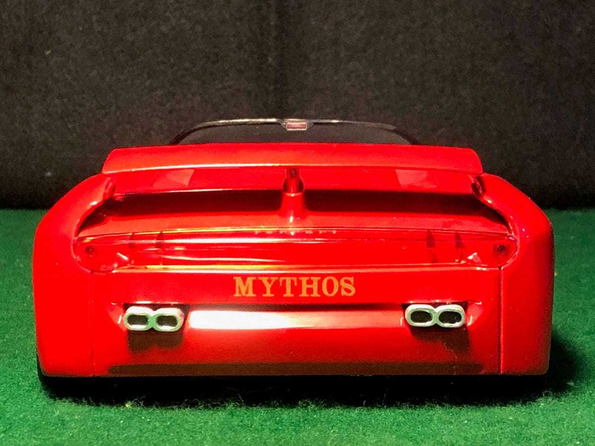 Ferrari Mythos Pininfarina by Revell 1:18 (8659)(a)