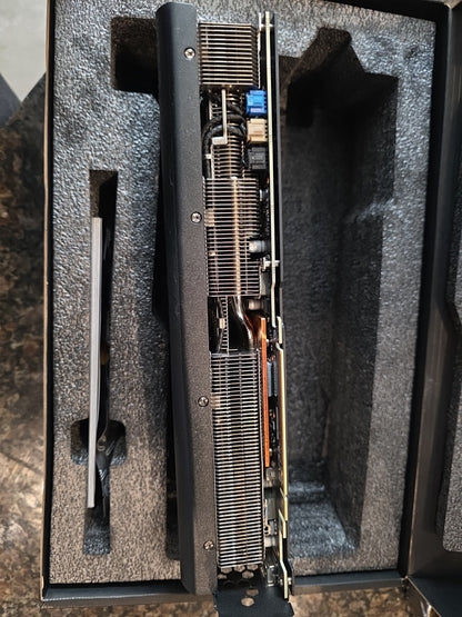 EVGA GeForce RTX 3080 FTW3 ULTRA GAMING 10GB GDDR6X Graphics Card (Open Box) — photo 6 of 8