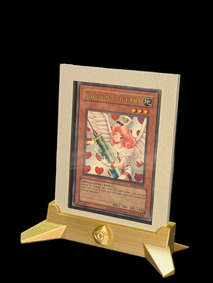 Yu-Gi-Oh! Reliquia Retro – Hada de inyección Lily (RP02) – Soporte de exhibición personalizado + Estuche – Envío gratis
