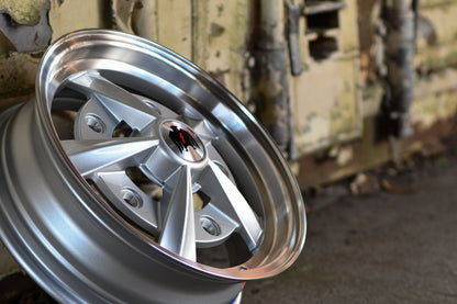 Hans | Gloss Silver Machined Lip — photo 5 of 7