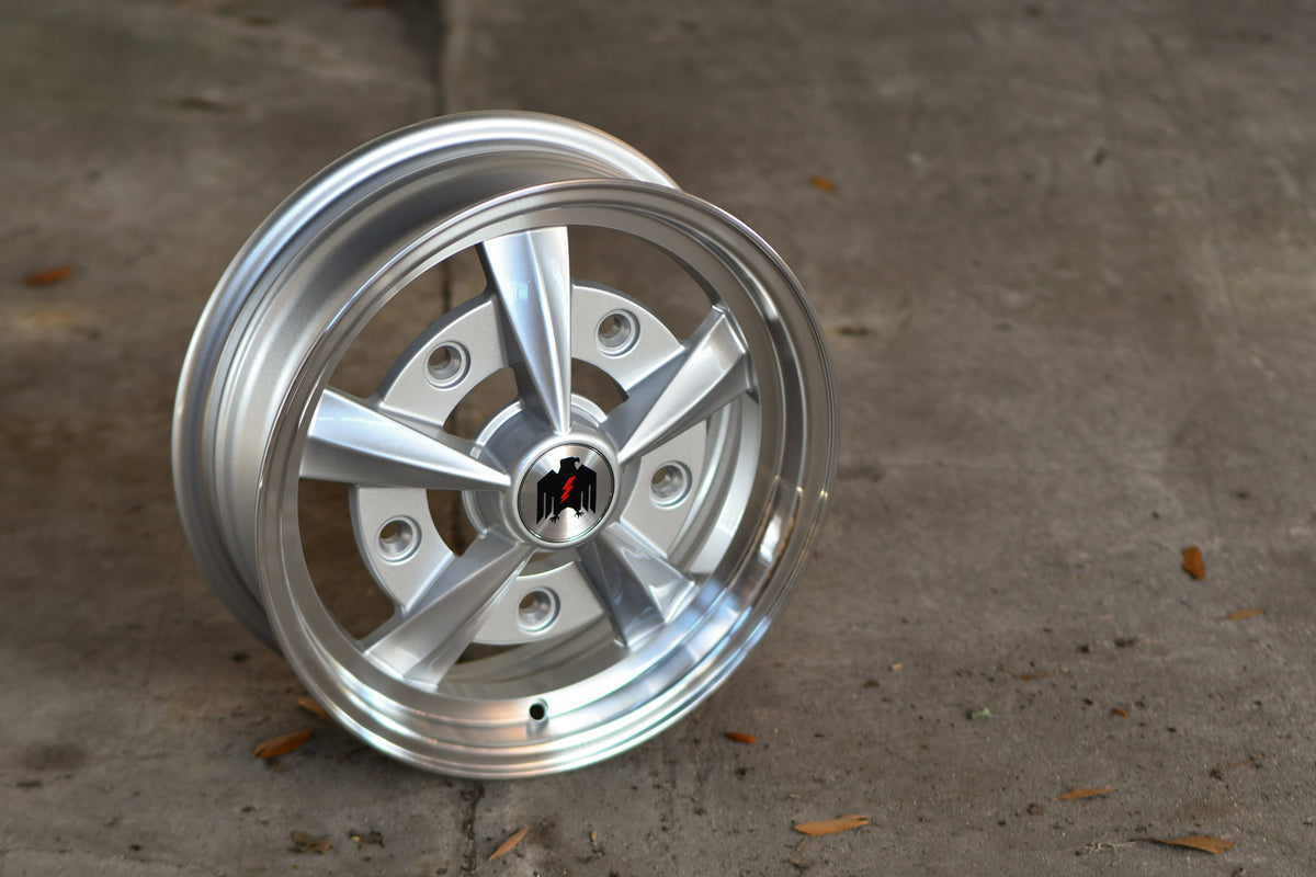 Hans | Gloss Silver Machined Lip — photo 6 of 7