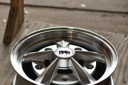 Hans | Gloss Silver Machined Lip — photo 3 of 7
