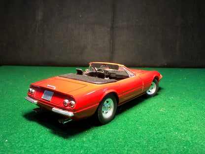 Ferrari 365 GTS Red by Solido 1:18 (8017)(No box)