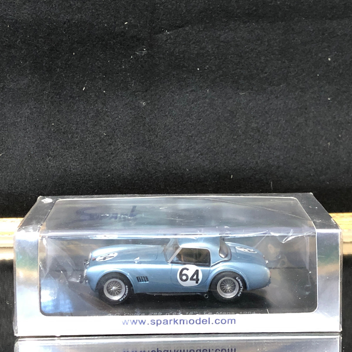 AC Cobra 289 Le Mans 1964 N 64 By Spark 1:43 (S1183)