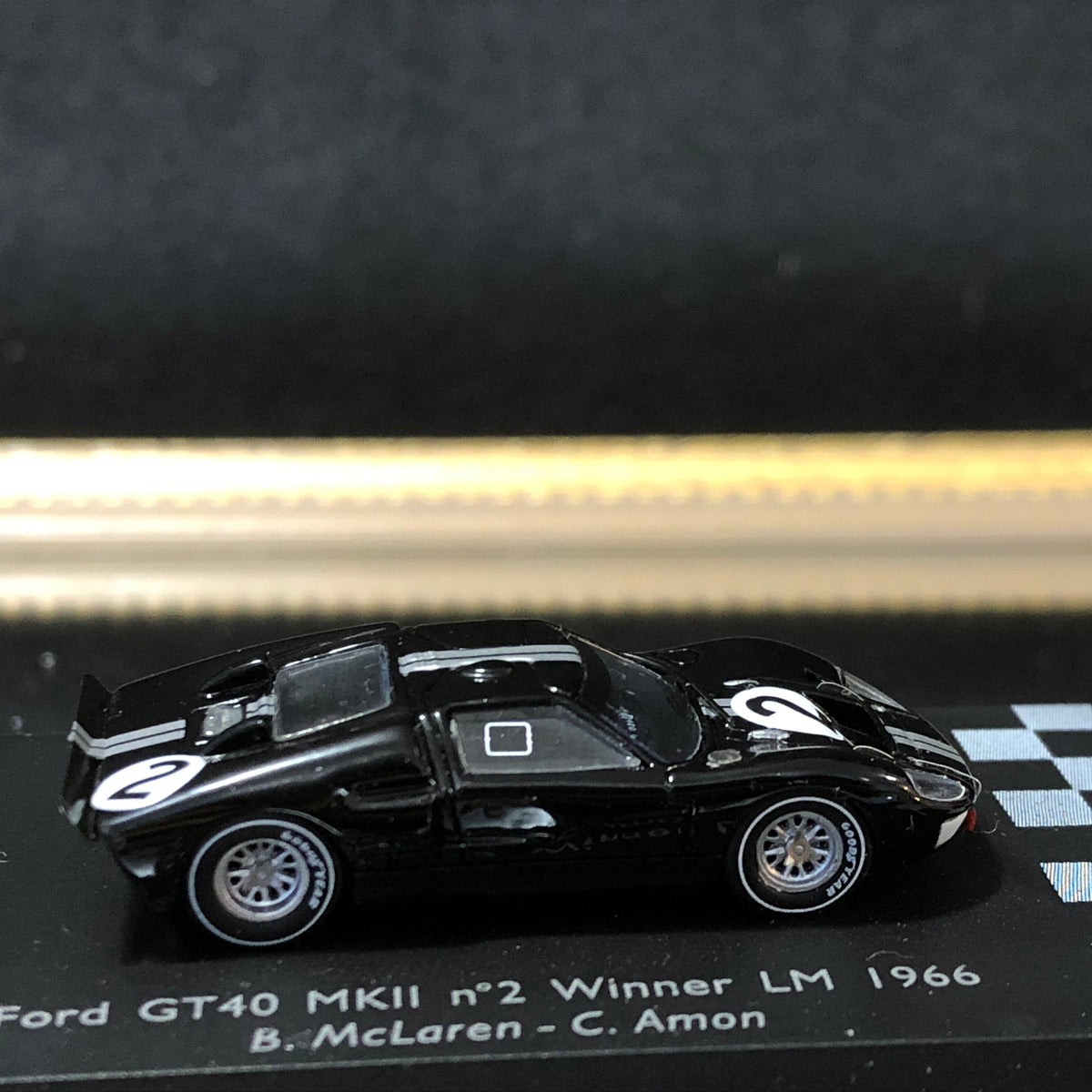Ford GT40 MKII 1966 Le Mans Winner N 2 B McLaren - C Amon by Spark 1:87 (87LM66)