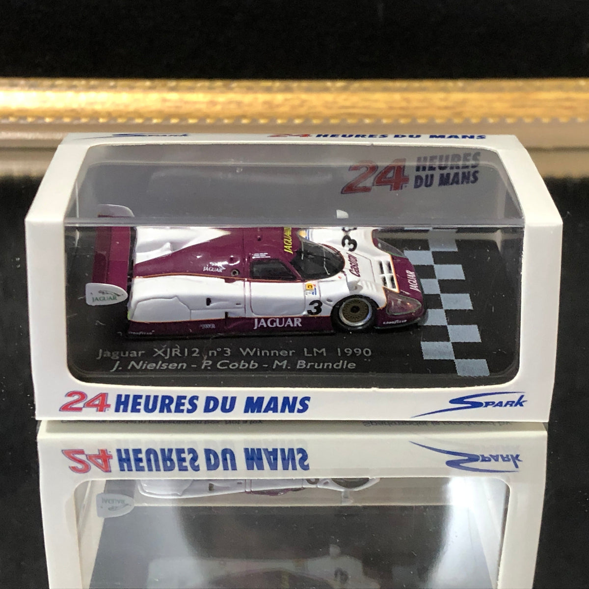 Jaguar XJR 12 1990 Le Mans Winner N 3 J Nielsen - P Cobb - M Brundle by Spark 1:87 (87LM90)