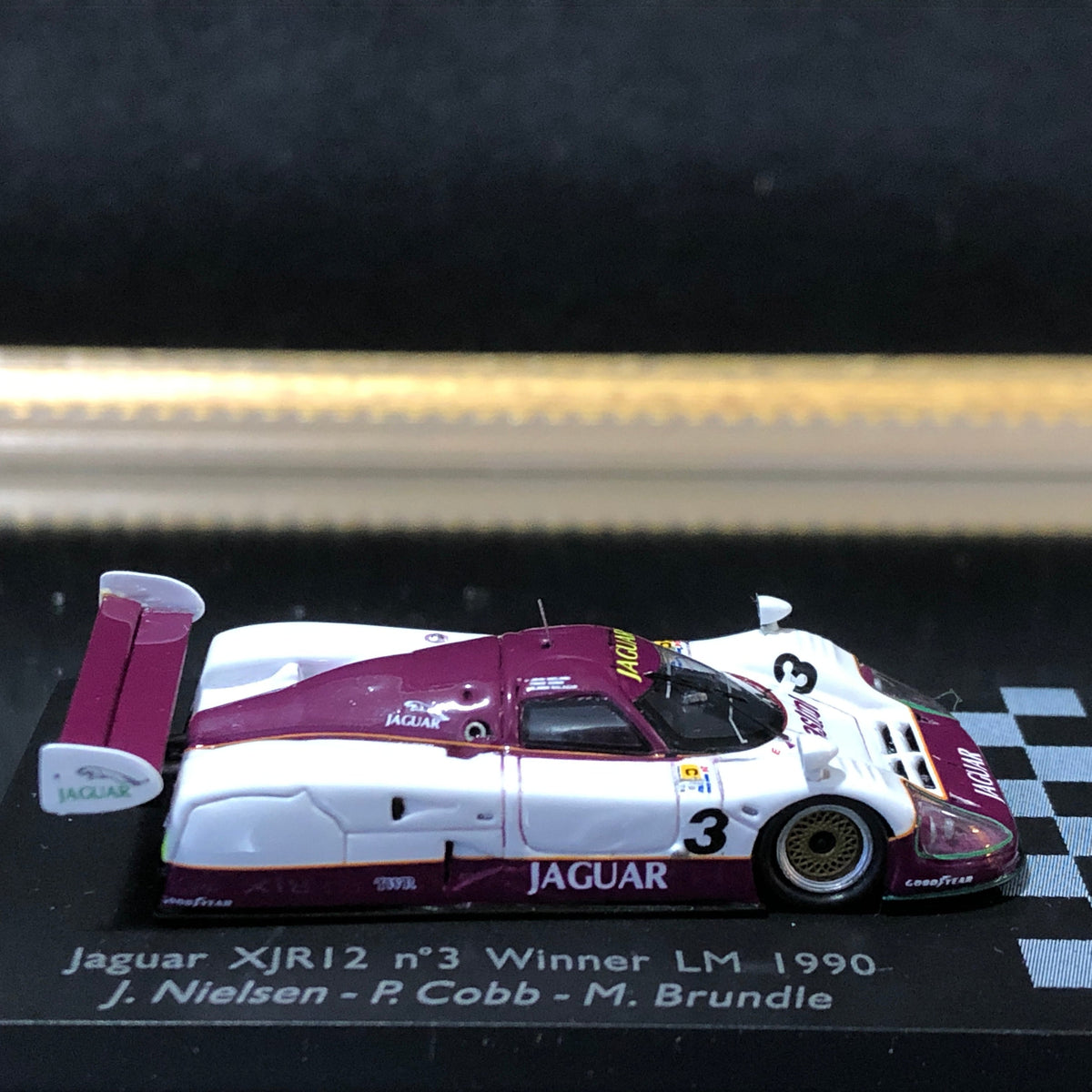 Jaguar XJR 12 1990 Le Mans Winner N 3 J Nielsen - P Cobb - M Brundle by Spark 1:87 (87LM90)