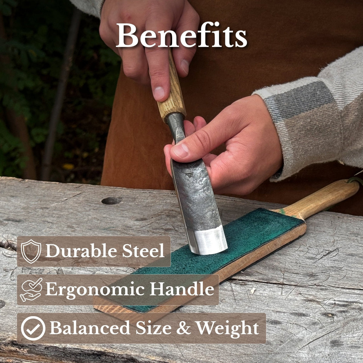 Straight Carving Gouge, 20 - 40 mm (0.8 - 1.6 inches)