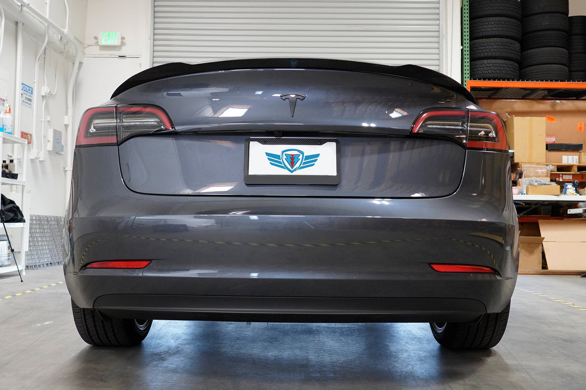 2017-2023 Tesla Model 3 (MK1) CS Style Carbon Fiber Trunk Spoiler | FYBR Aerodynamics — photo 2 of 6