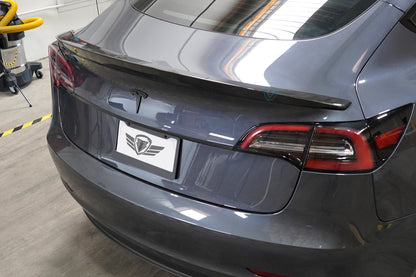 2017-2026 Tesla Model 3 (MK1 / Highland) MX High Kick Carbon Fiber Trunk Spoiler | FYBR Aerodynamics — photo 3 of 10