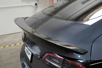 2017-2026 Tesla Model 3 (MK1 / Highland) MX High Kick Carbon Fiber Trunk Spoiler | FYBR Aerodynamics — photo 4 of 10