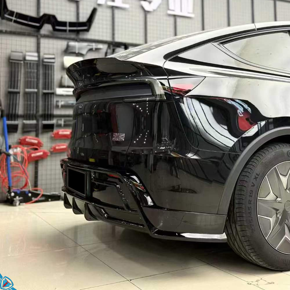 2025+ Tesla Model Y (Juniper) Aero Style Gloss Black ABS Body Kit | MRK — photo 5 of 10