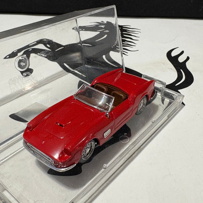 Ferrari 250 California Spyder Open Cabriolet by Vitesse 1:43 (140)(DC)