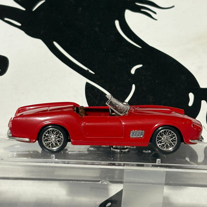 Ferrari 250 California Spyder Open Cabriolet by Vitesse 1:43 (140)(DC)