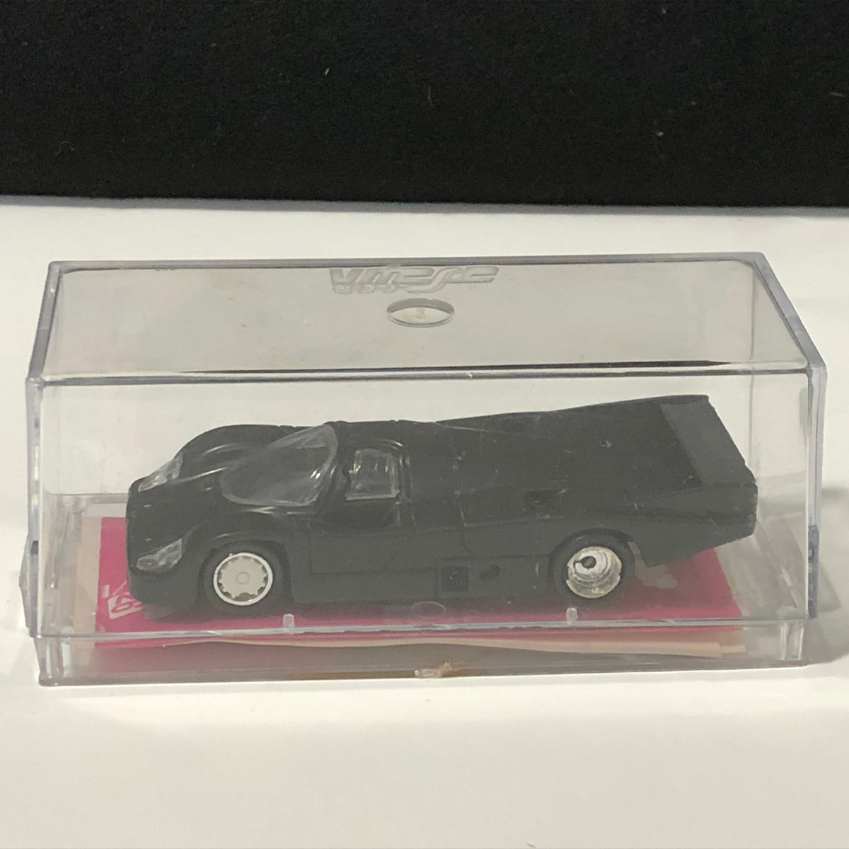 Porsche 956 Le Mans 1984 Hawayan Tropic N 26 by Vitesse 1:43 (318)