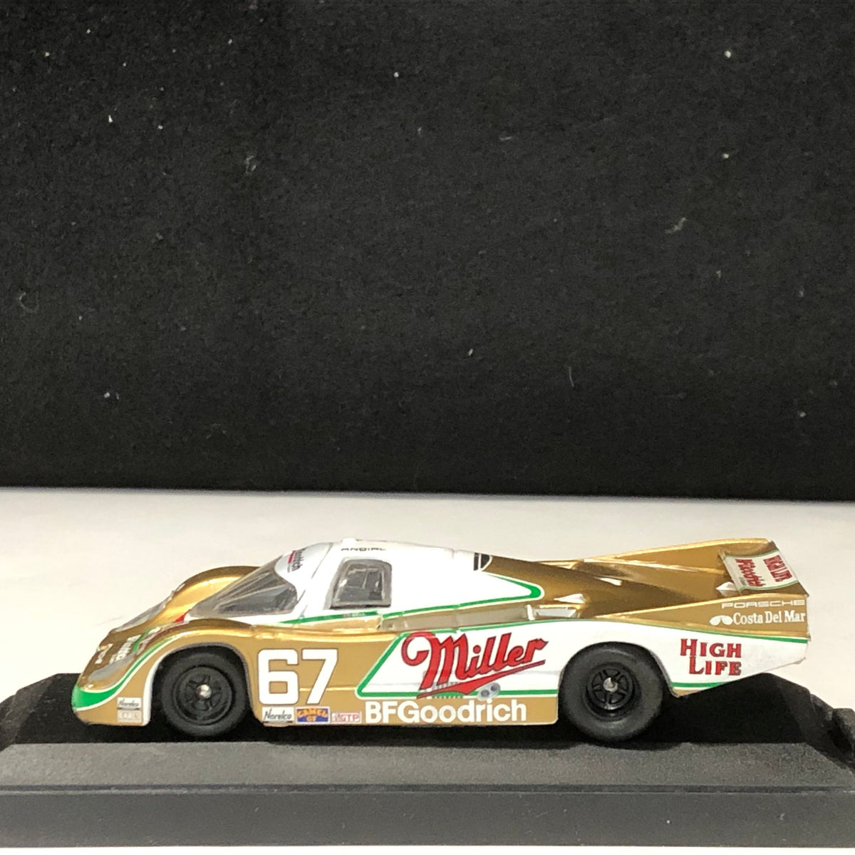 Porsche 956 Miller N 67 by Vitesse 1:43