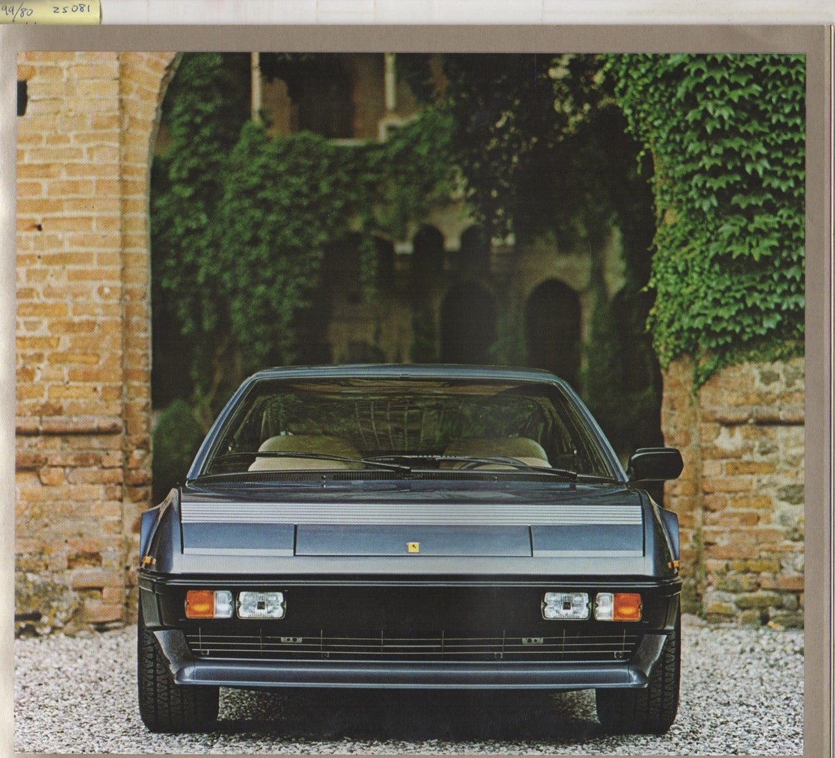 Ferrari Mondial 8 Prestige Brochure (199/80 - 20M/9/80)