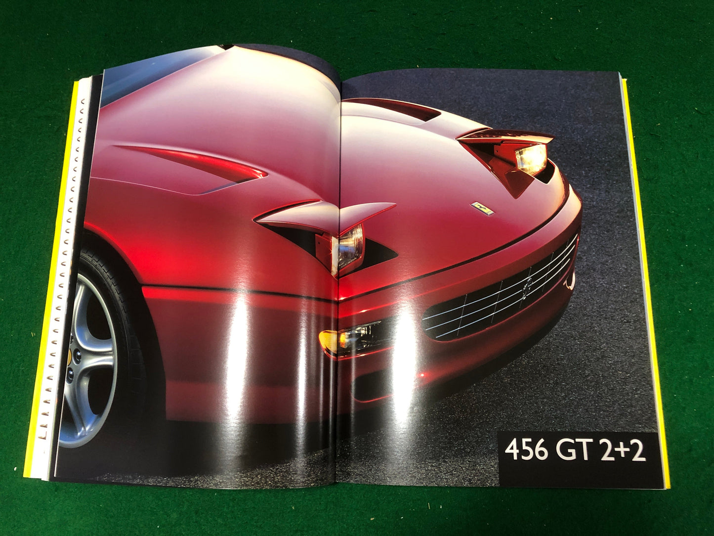Ferrari Yearbook 1992 English Ed. (759/93)